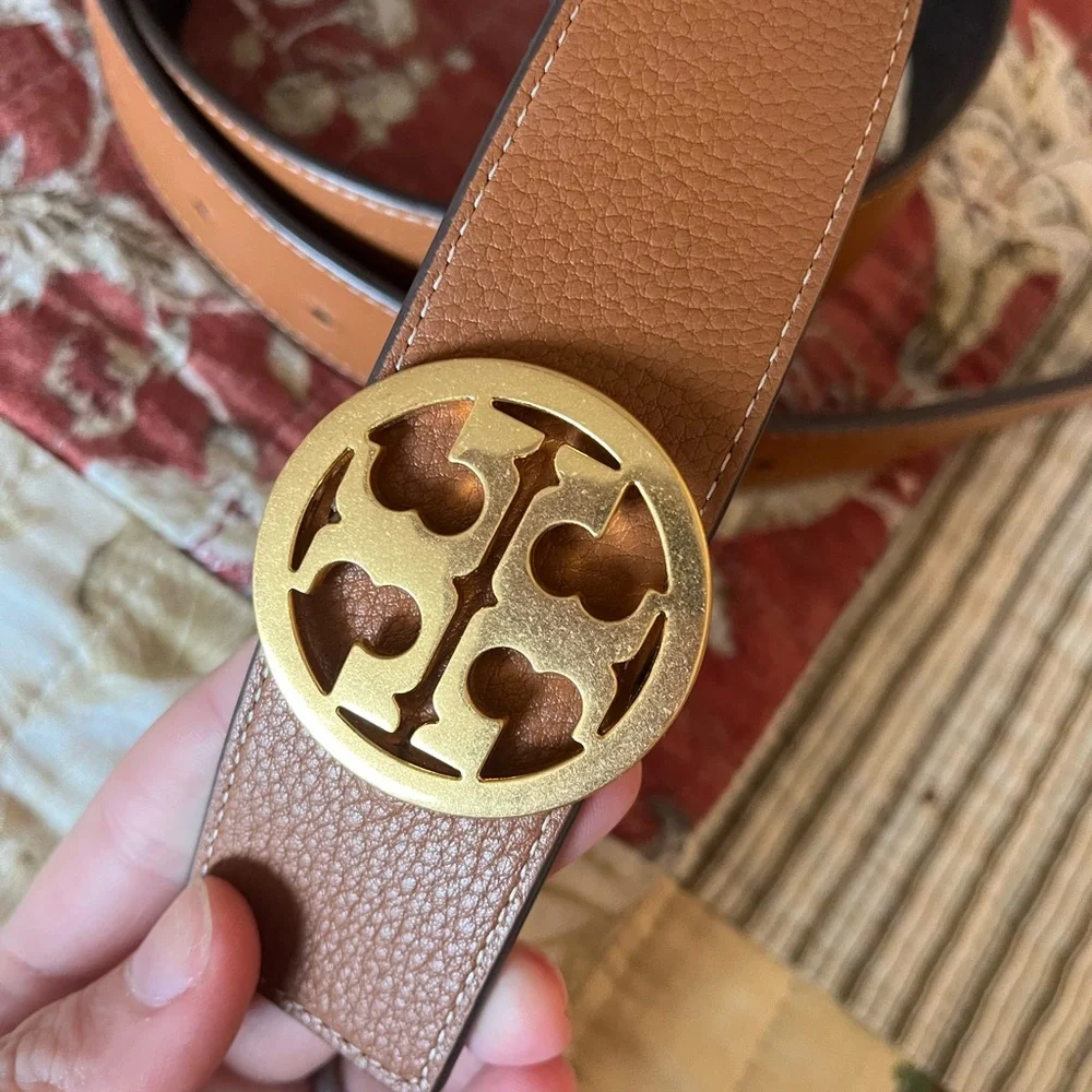 EUC Reversible Tory Burch Miller Belt Tan and Black Gold Logo - Picture 3 of 9